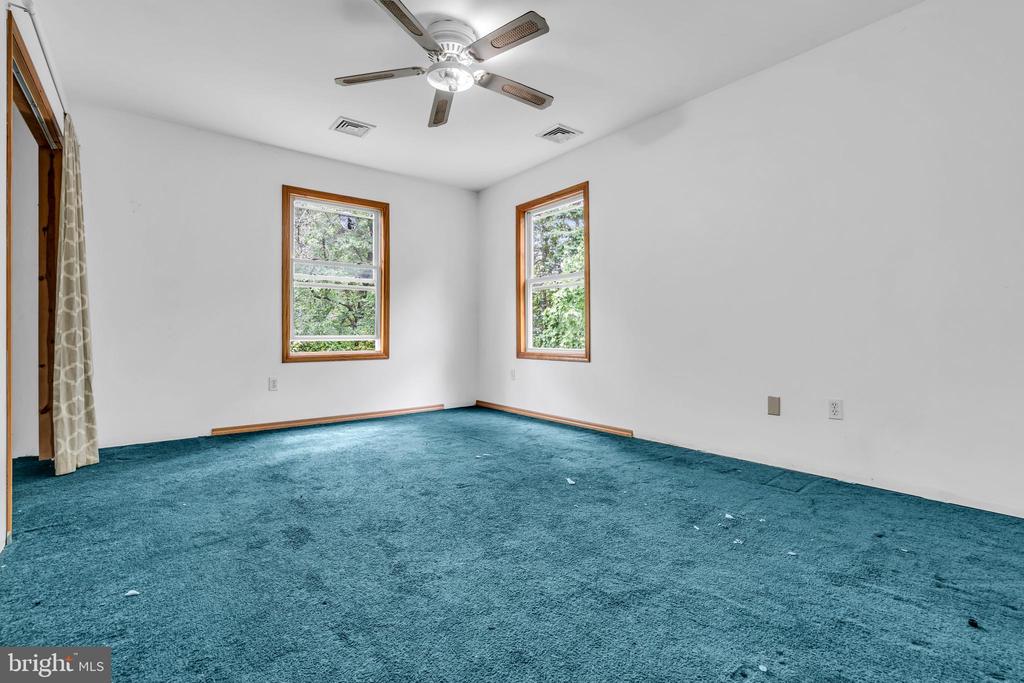 2422 CAPSHAW ROAD