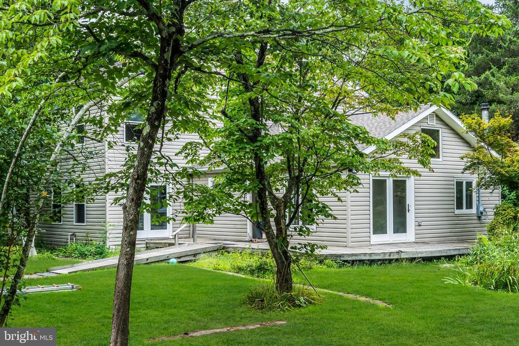 2422 CAPSHAW ROAD