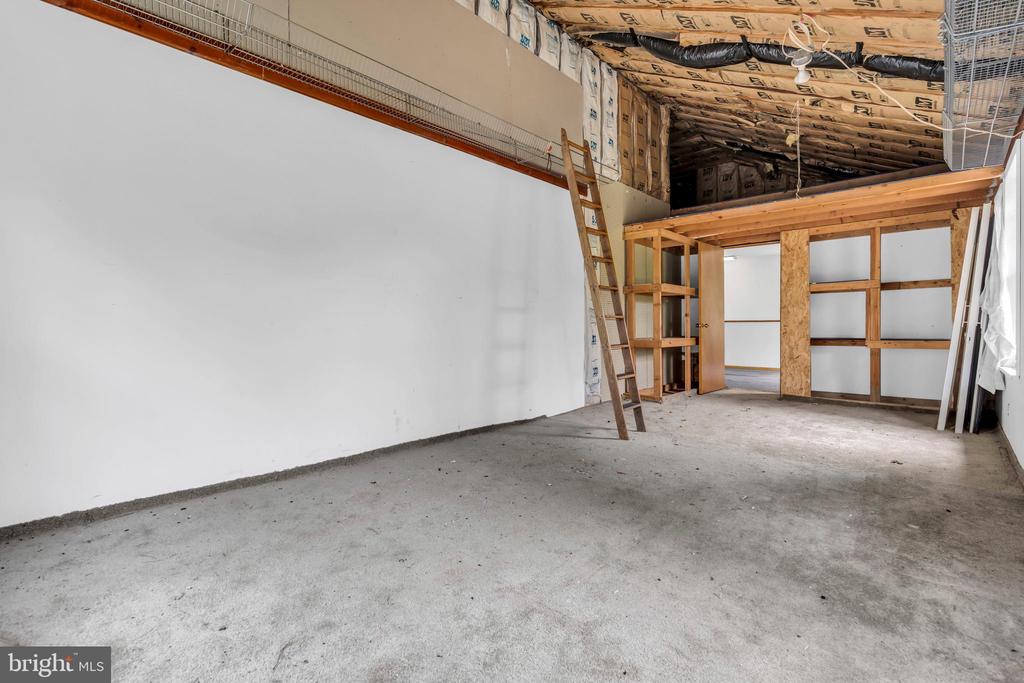2422 CAPSHAW ROAD