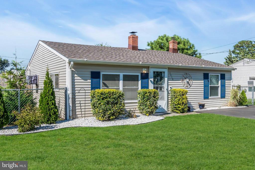 1010 INLAND ROAD
