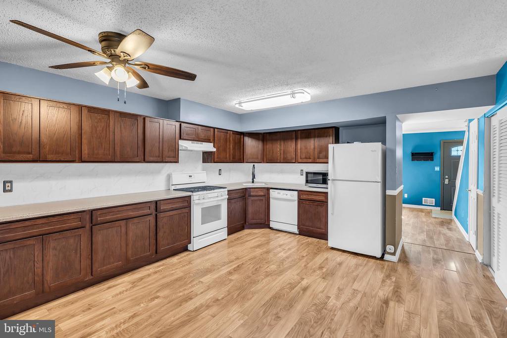 79 GREENWOOD LOOP ROAD 623