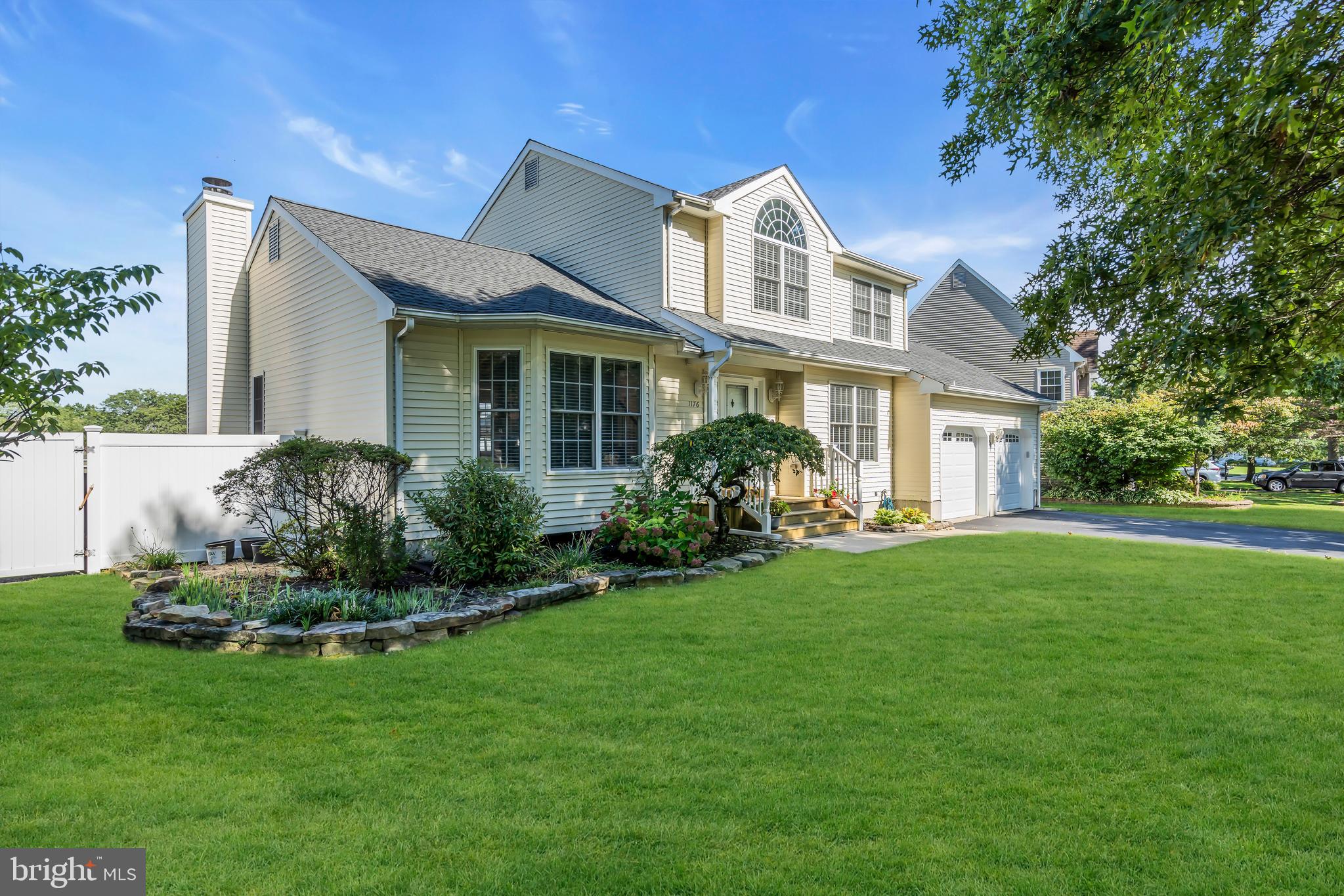 1176 ASTER DRIVE