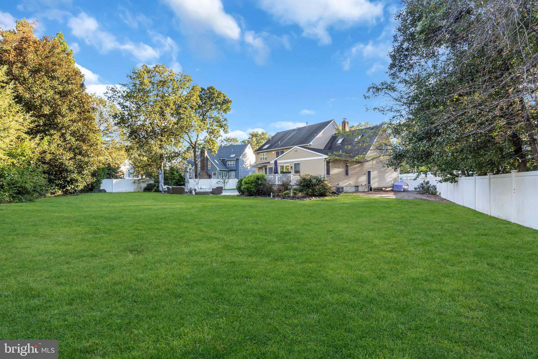 1388 WHITE SPRUCE DRIVE