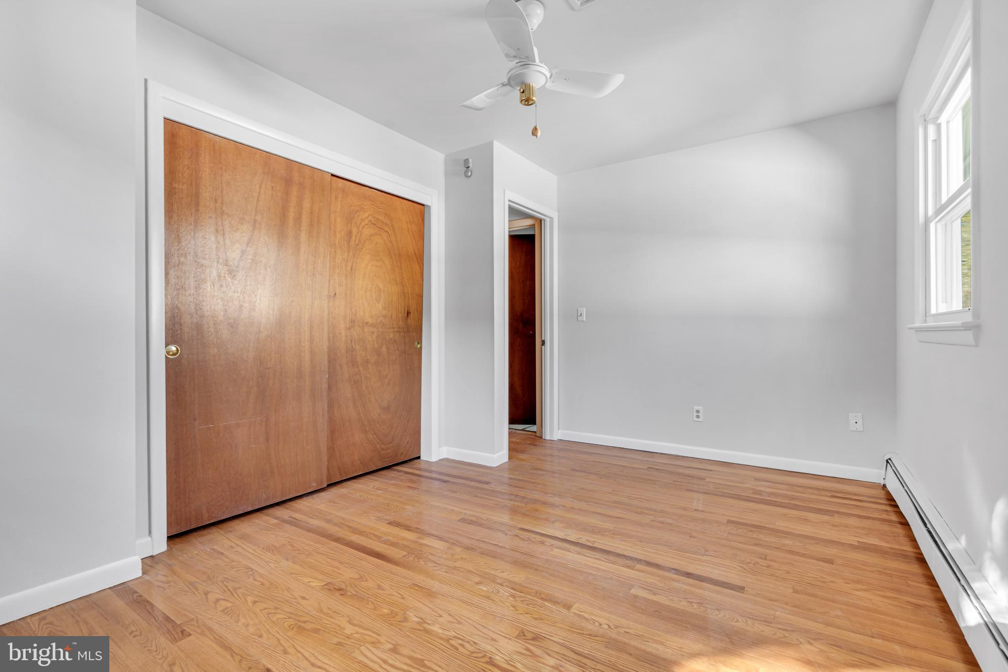 1037 SAVANNAH STREET