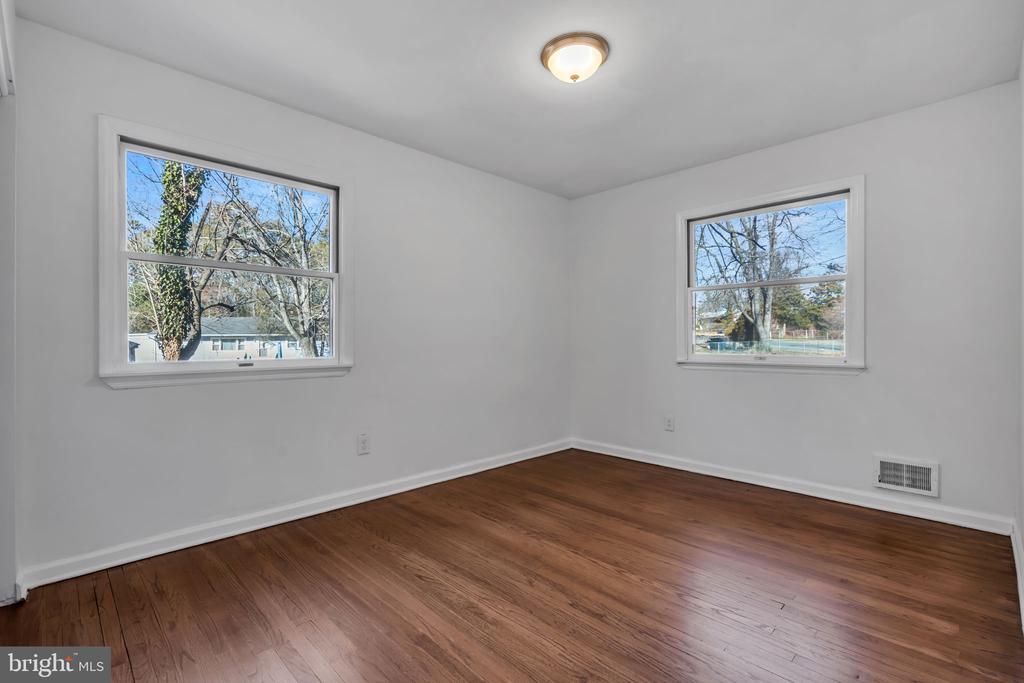 23 TILTON AVENUE