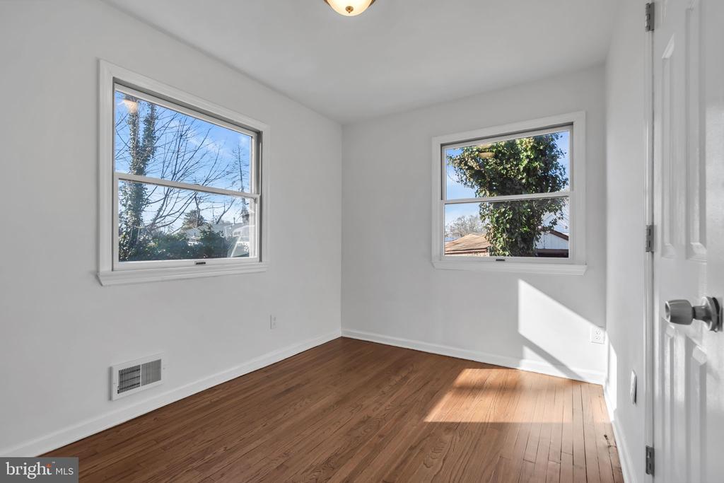 23 TILTON AVENUE