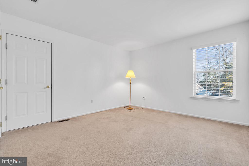 11 LUCILLE COURT