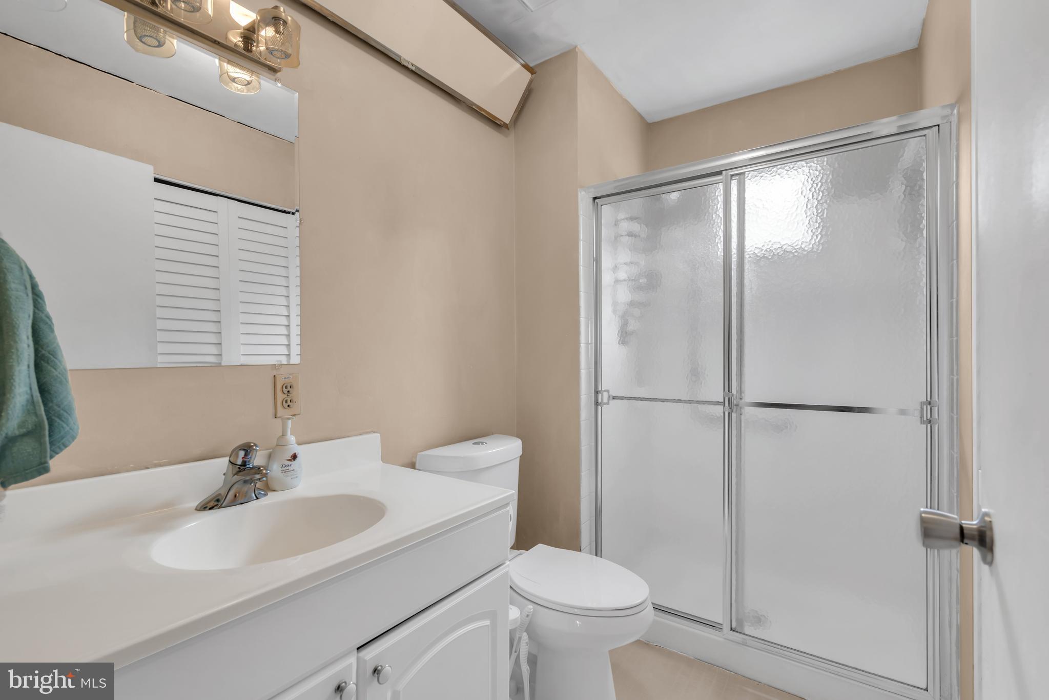 53 CENTRAL AVENUE 72