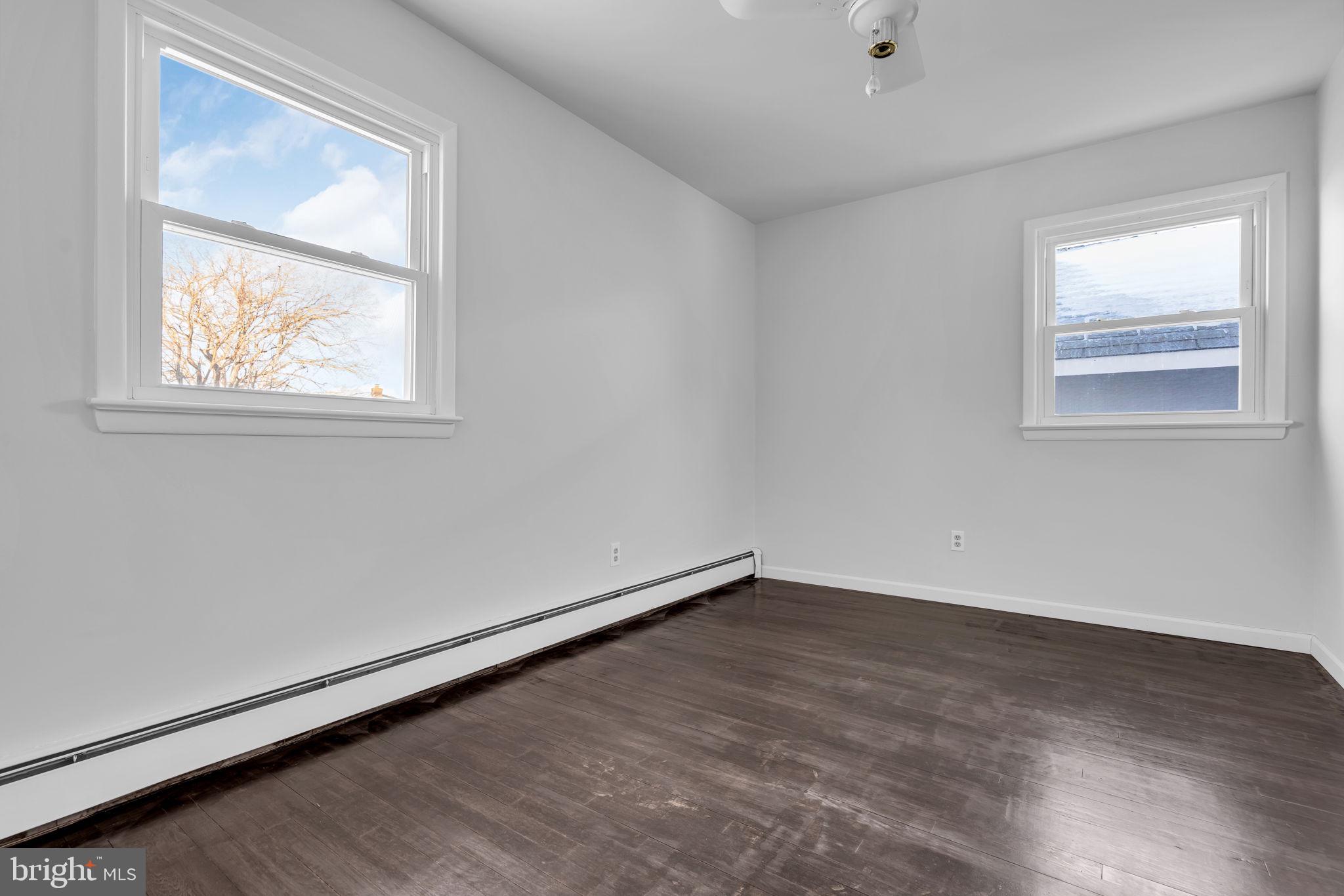 1037 SAVANNAH STREET