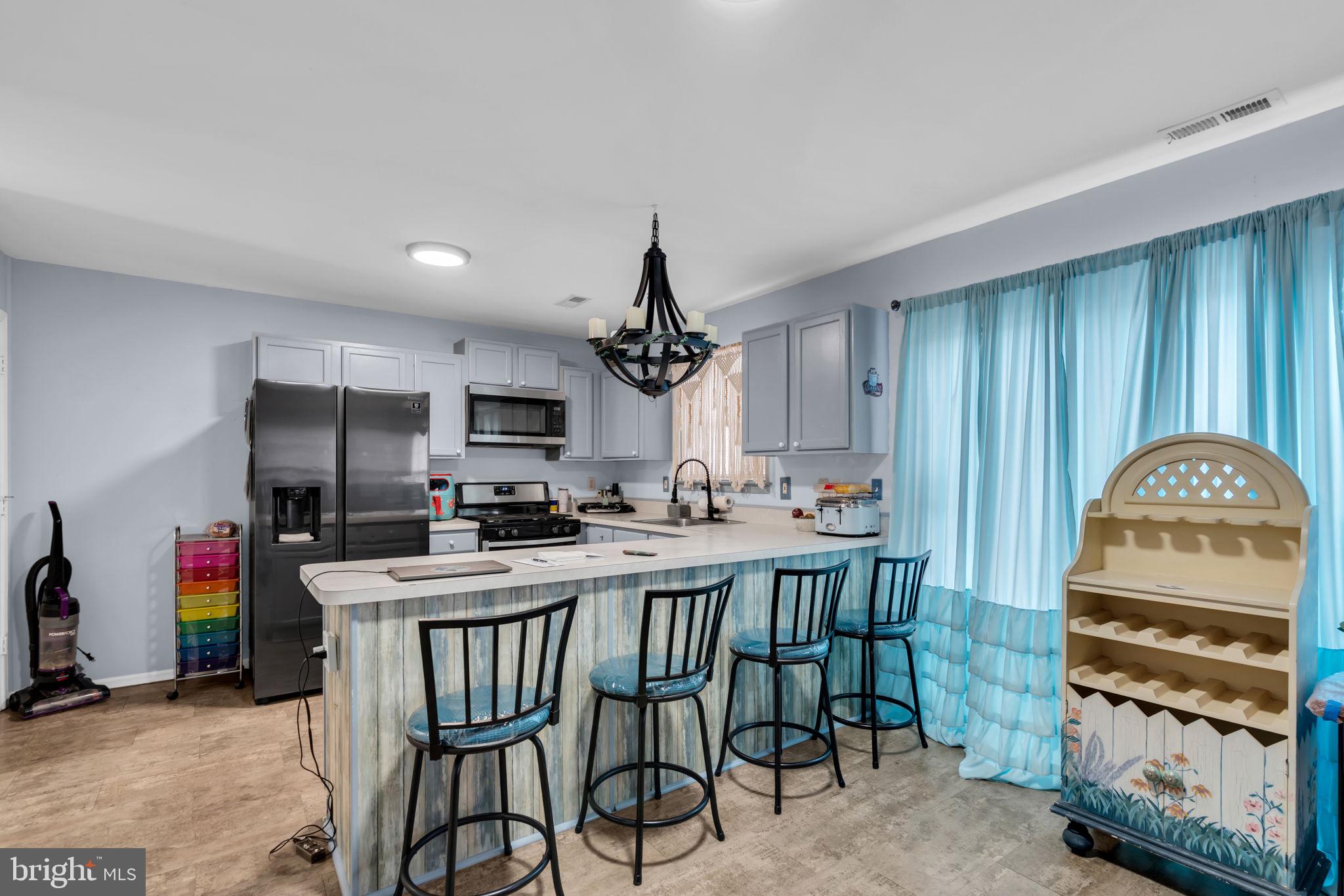 111 LAKE MEDFORD LANE