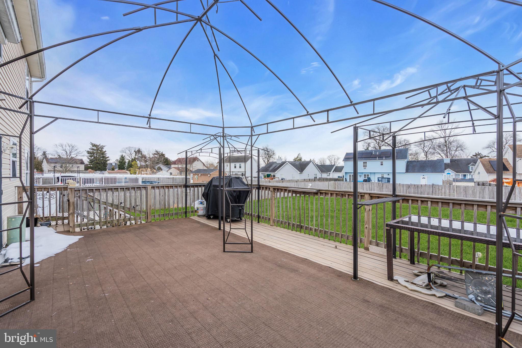 111 LAKE MEDFORD LANE