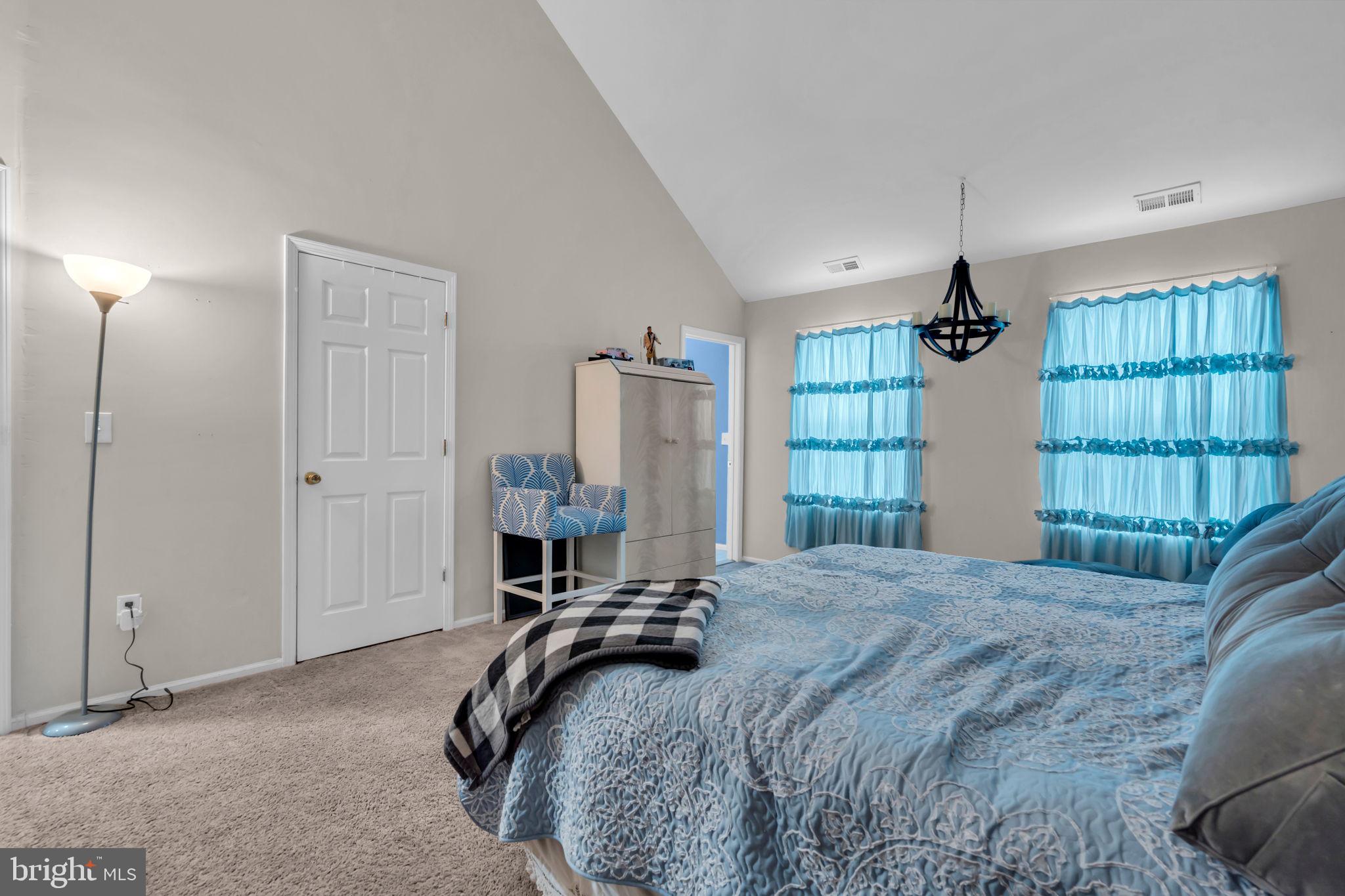 111 LAKE MEDFORD LANE