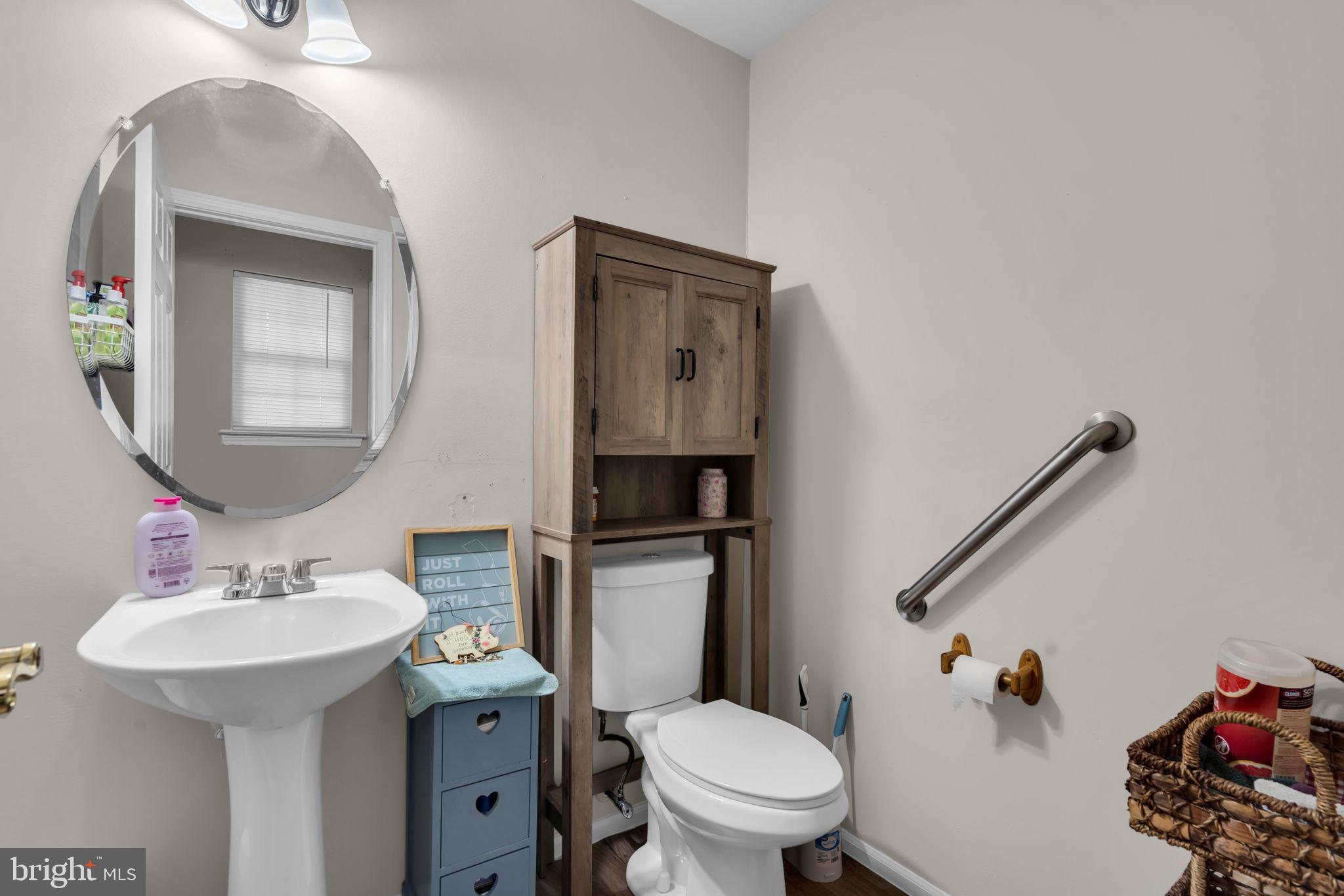 111 LAKE MEDFORD LANE