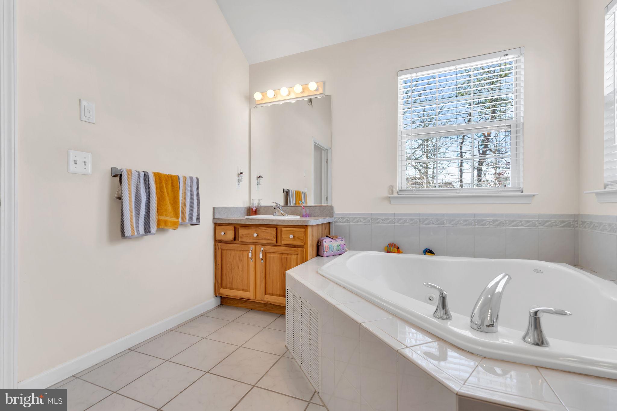 15 TRADEWINDS AVENUE