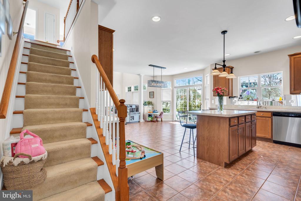 15 TRADEWINDS AVENUE