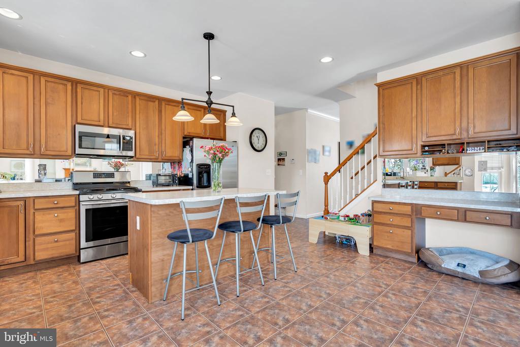 15 TRADEWINDS AVENUE