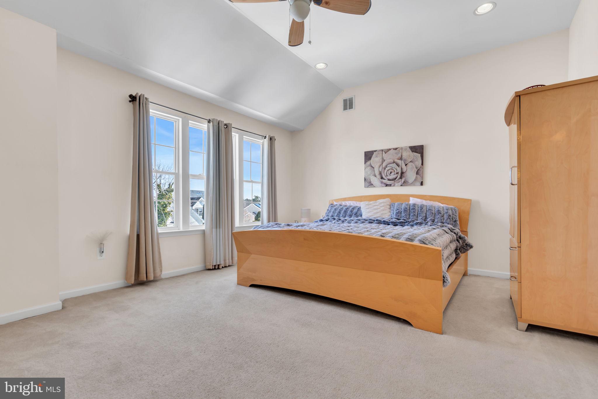 15 TRADEWINDS AVENUE