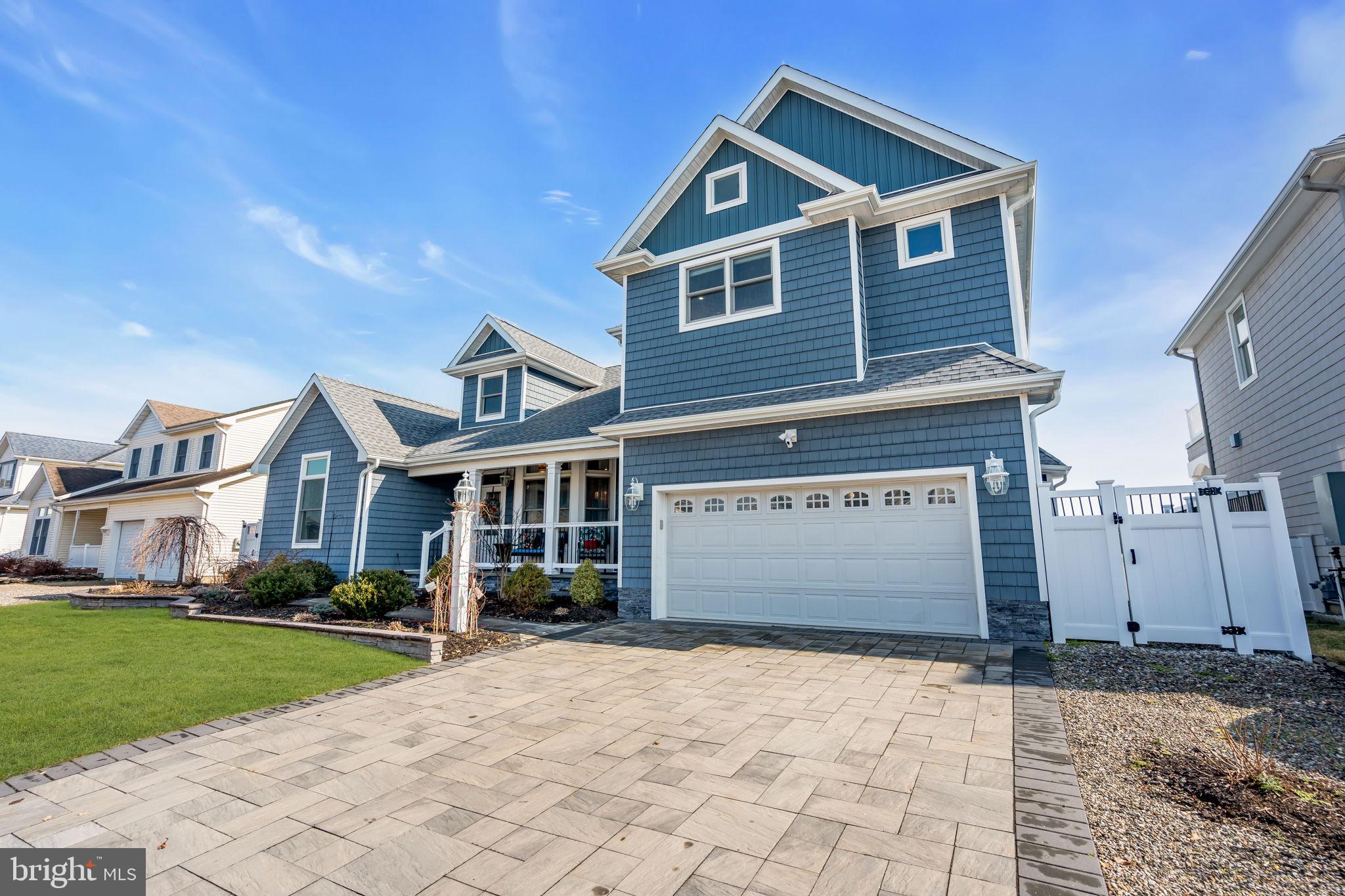 706 FAIRVIEW LANE