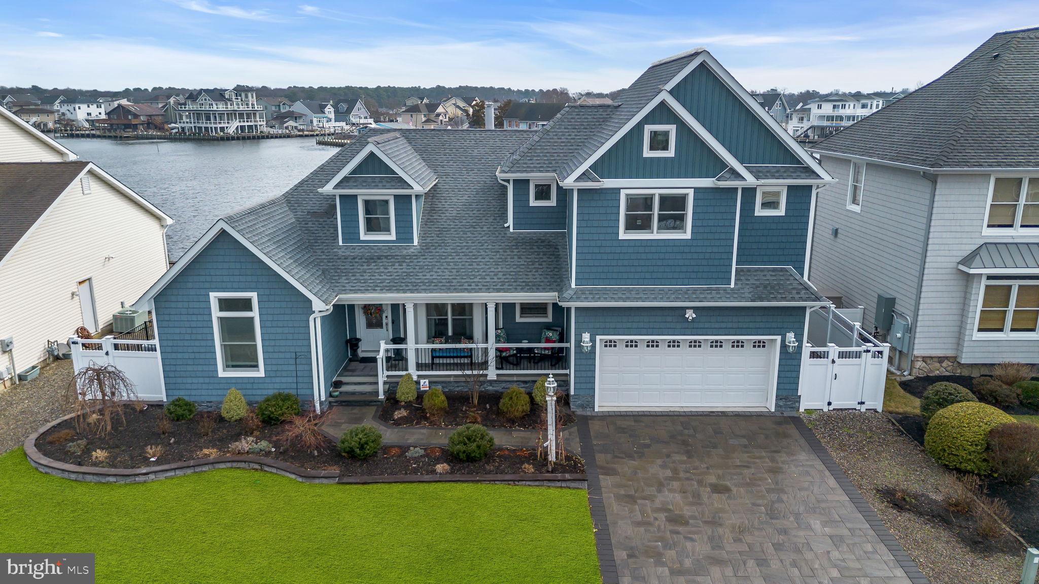 706 FAIRVIEW LANE