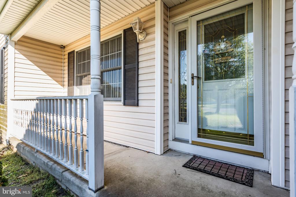9 LUCILLE COURT