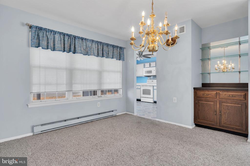 549 MAYFAIR ROAD A