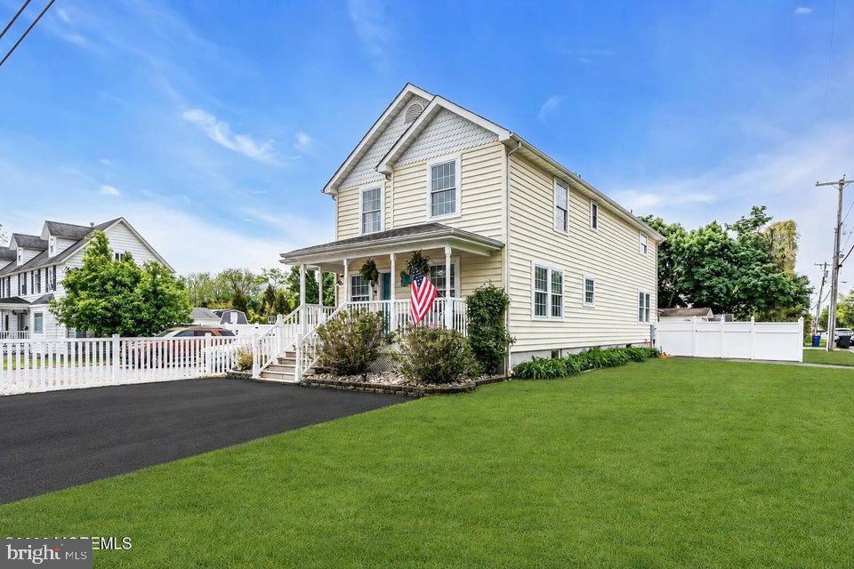 111 CHESTNUT STREET