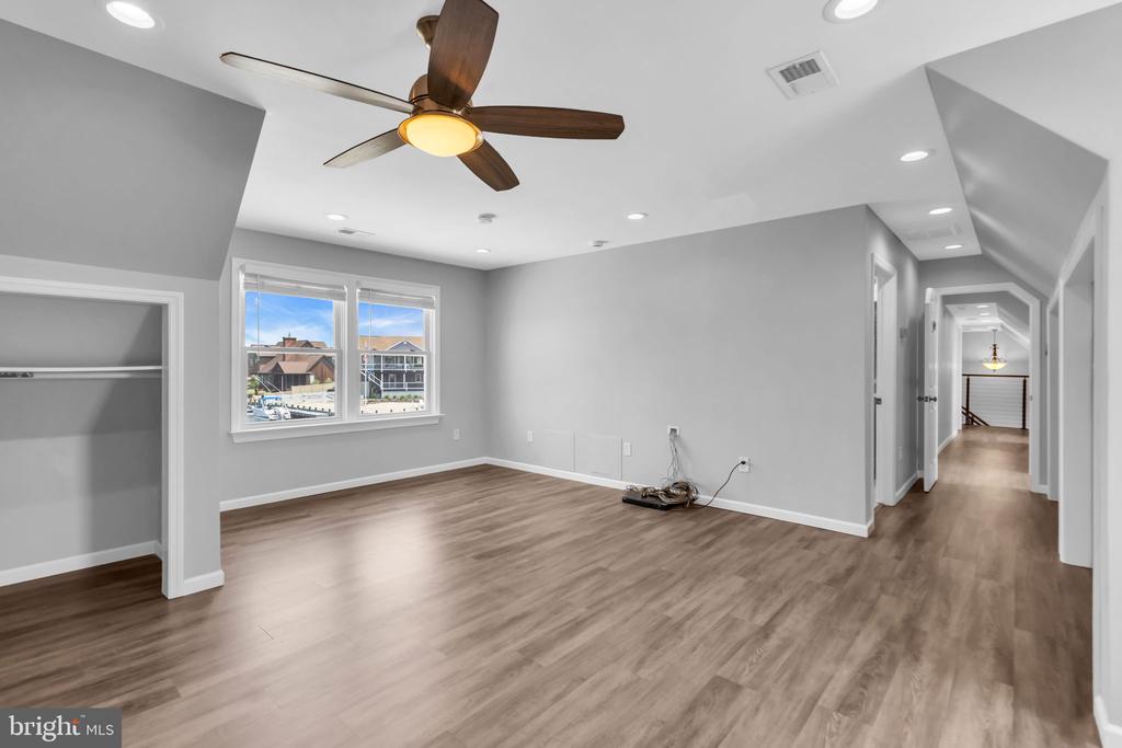 974 CAPSTAN DRIVE