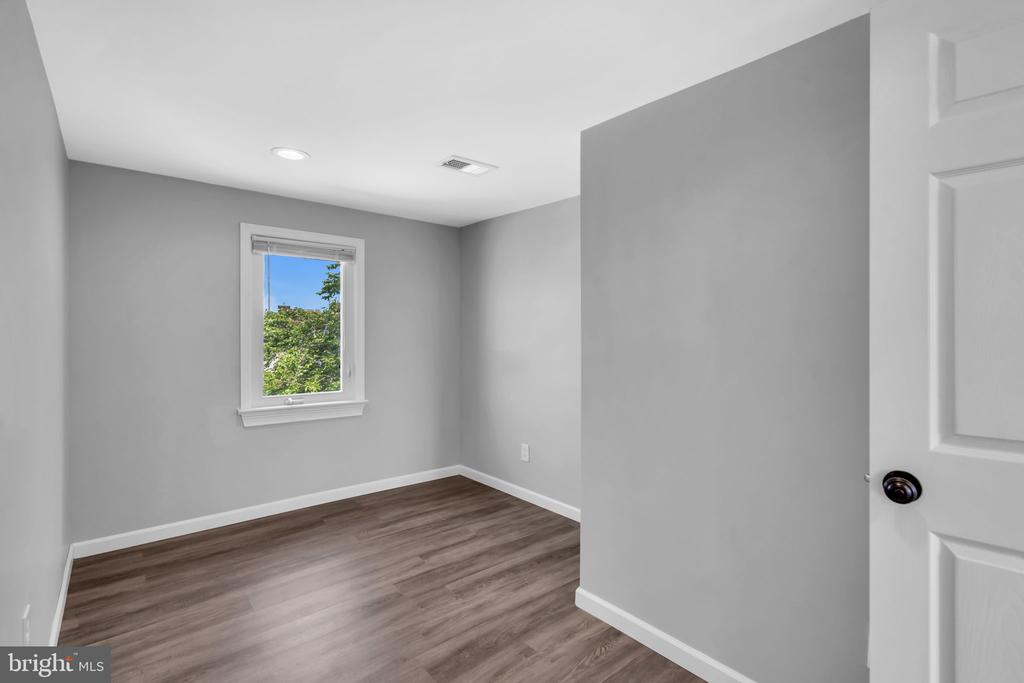 974 CAPSTAN DRIVE