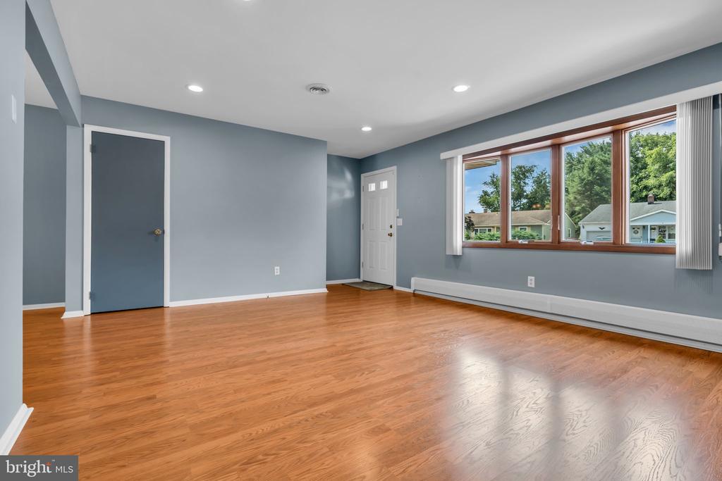 3 RANDALLS DRIVE