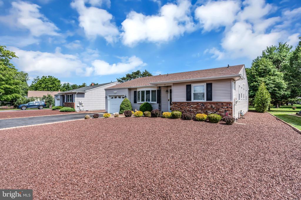 3 RANDALLS DRIVE