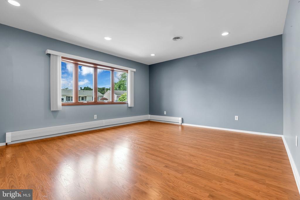 3 RANDALLS DRIVE