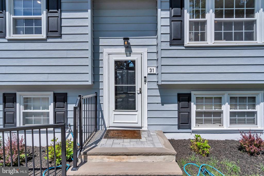 31 DOGWOOD DRIVE