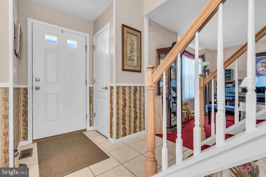 14 AZALEA COURT