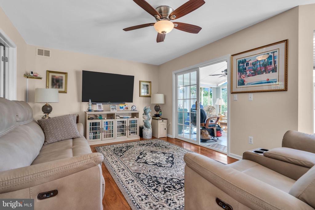 14 AZALEA COURT