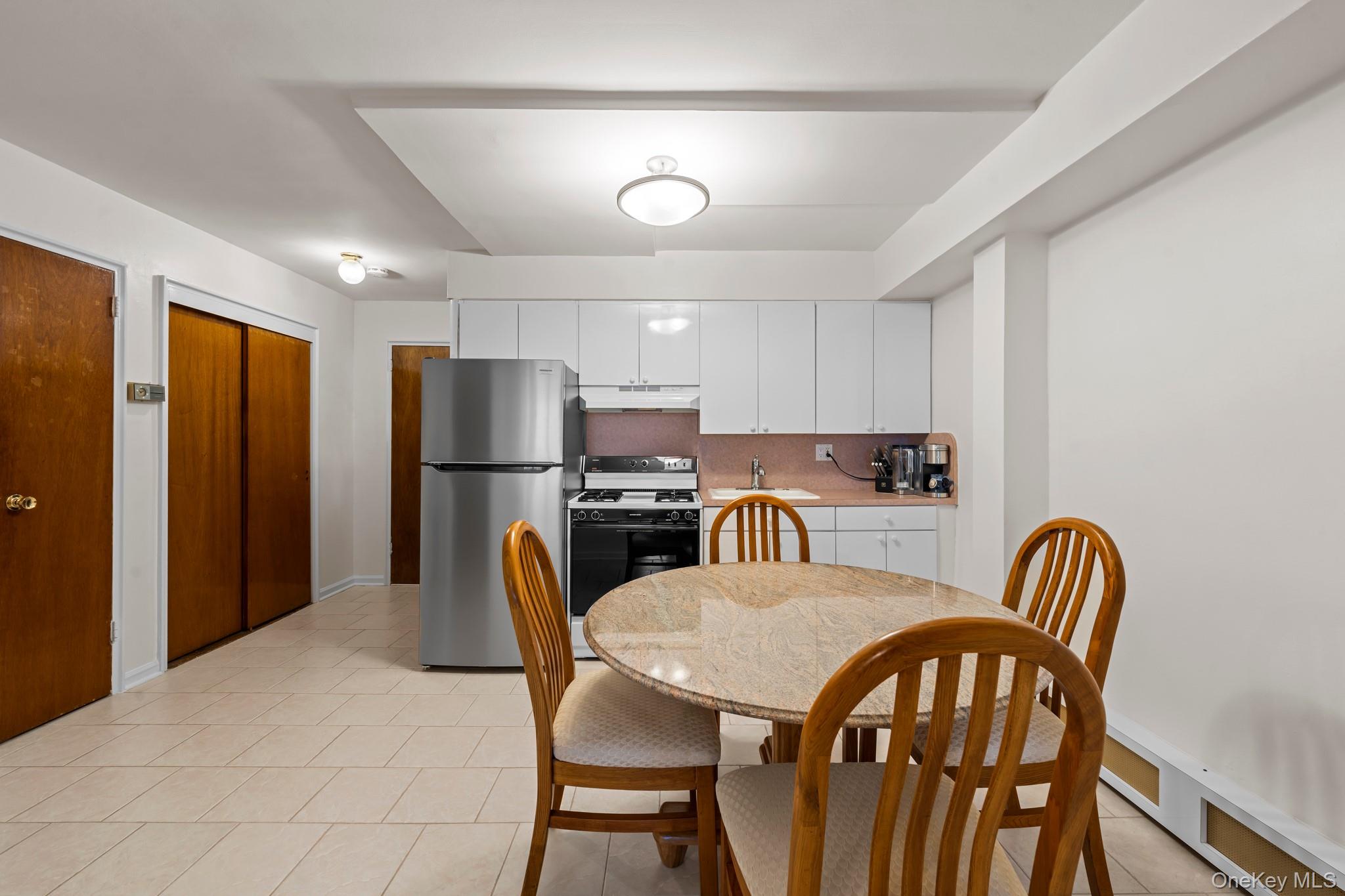 6973 Juniper Boulevard S