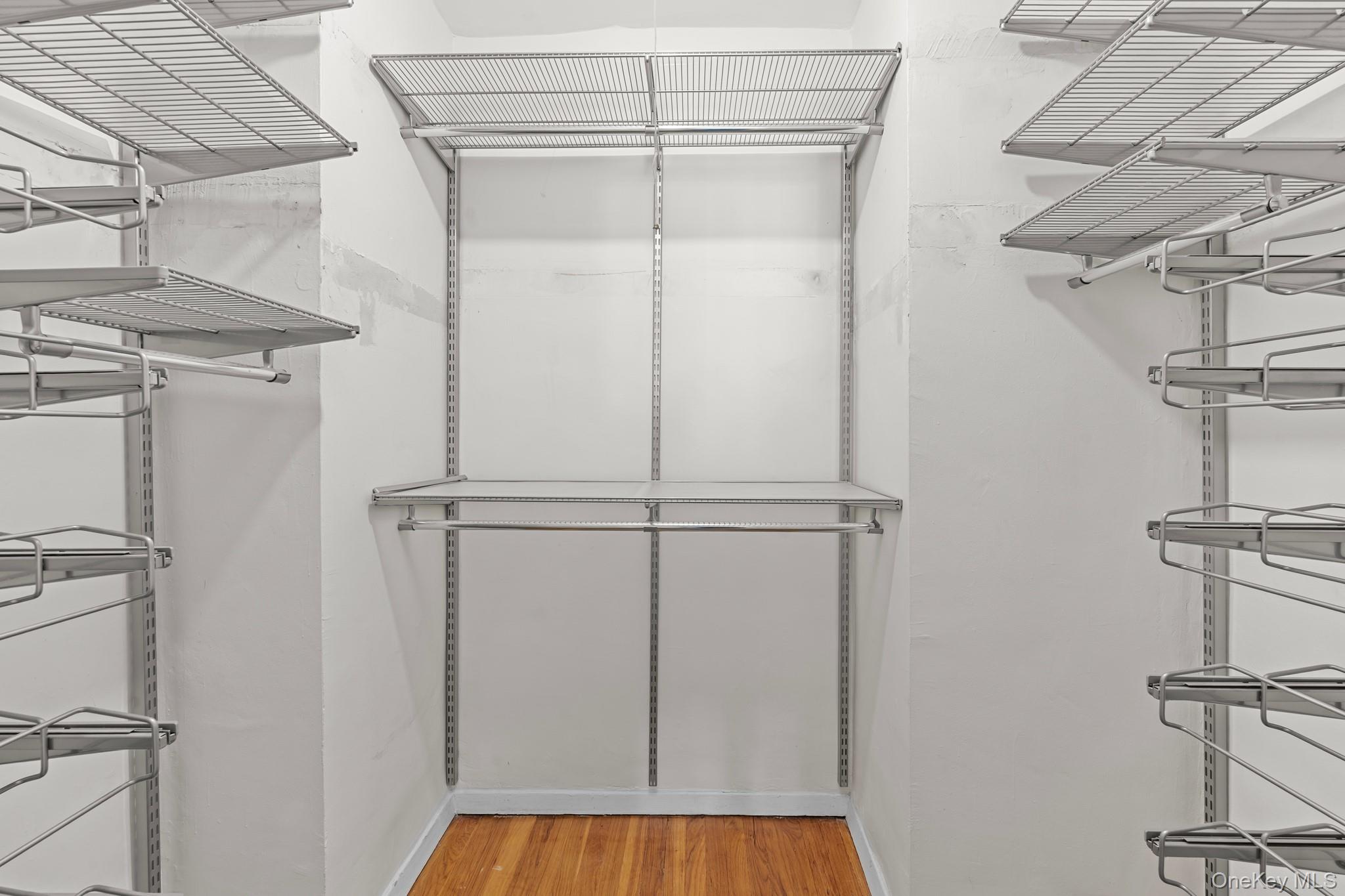 241-20 Northern Boulevard Unit: #6E