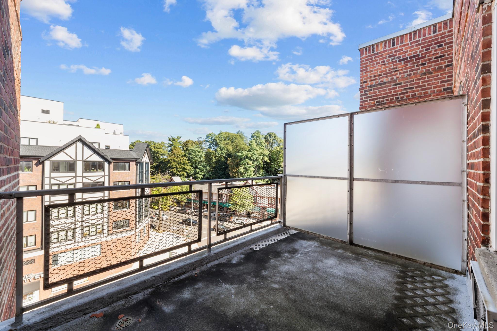 241-20 Northern Boulevard Unit: #6E