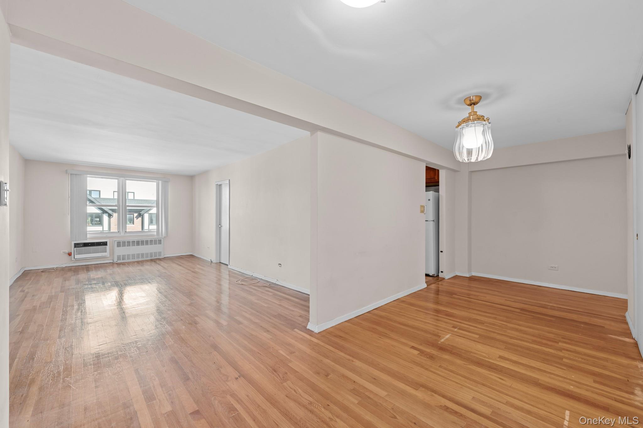 241-20 Northern Boulevard Unit: #6E