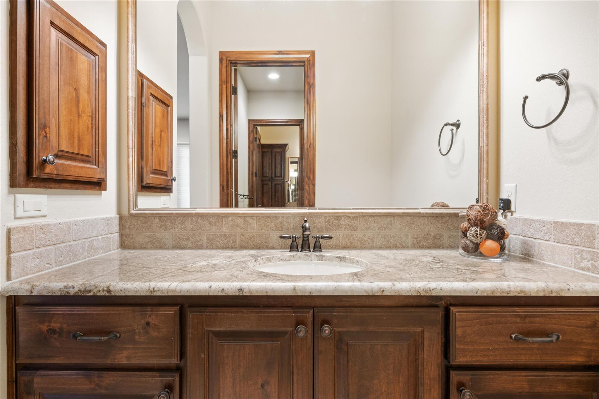 14502 Lund Carlson RD