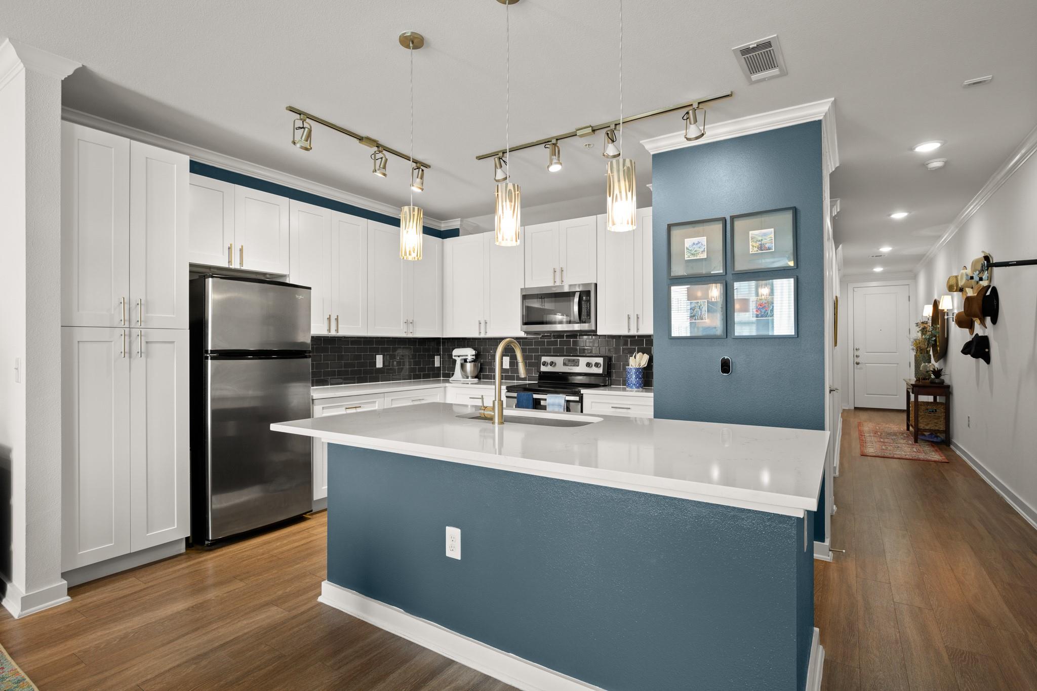 1900 Barton Springs RD # 3038