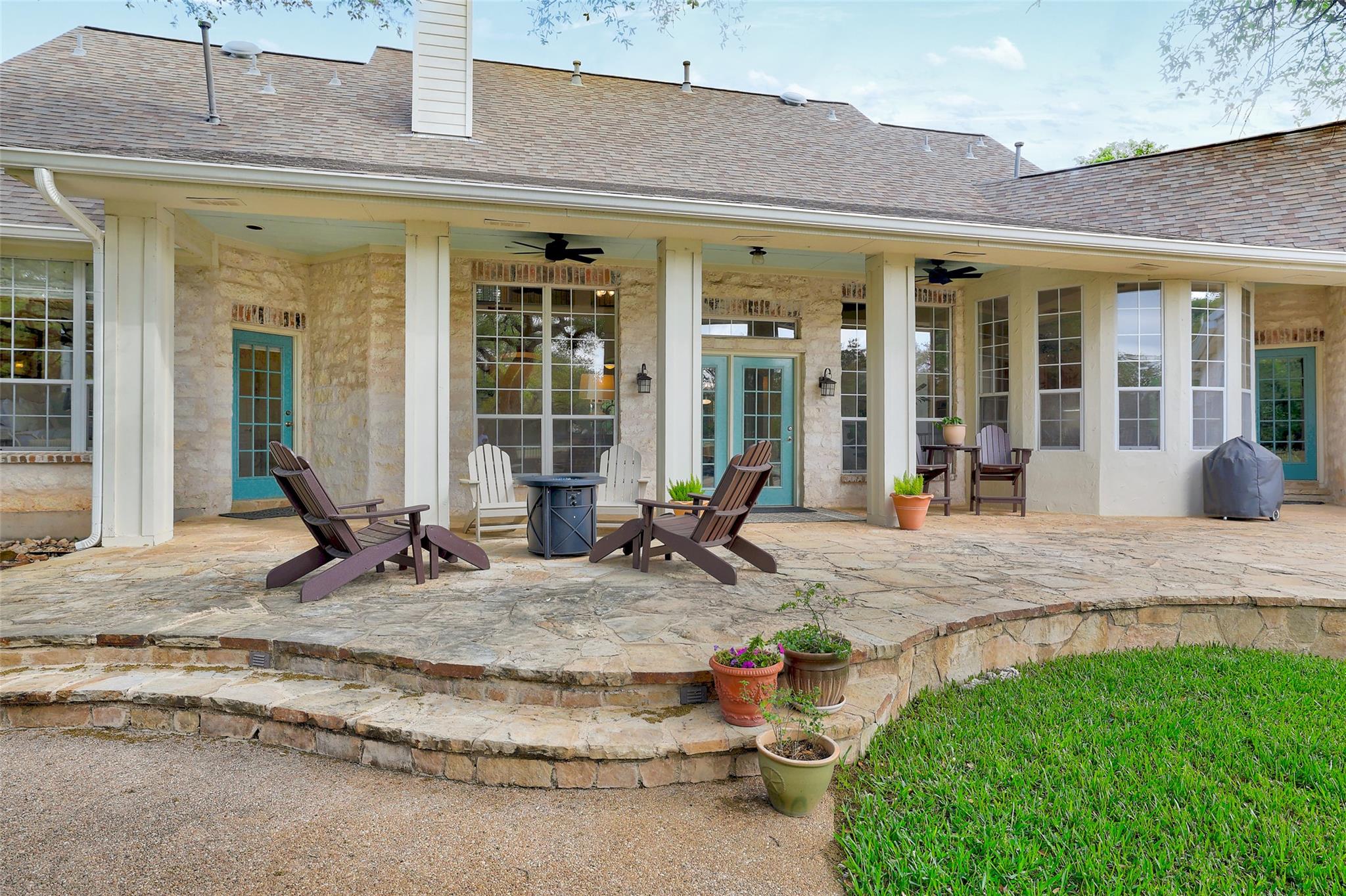 426 Logan Ranch RD