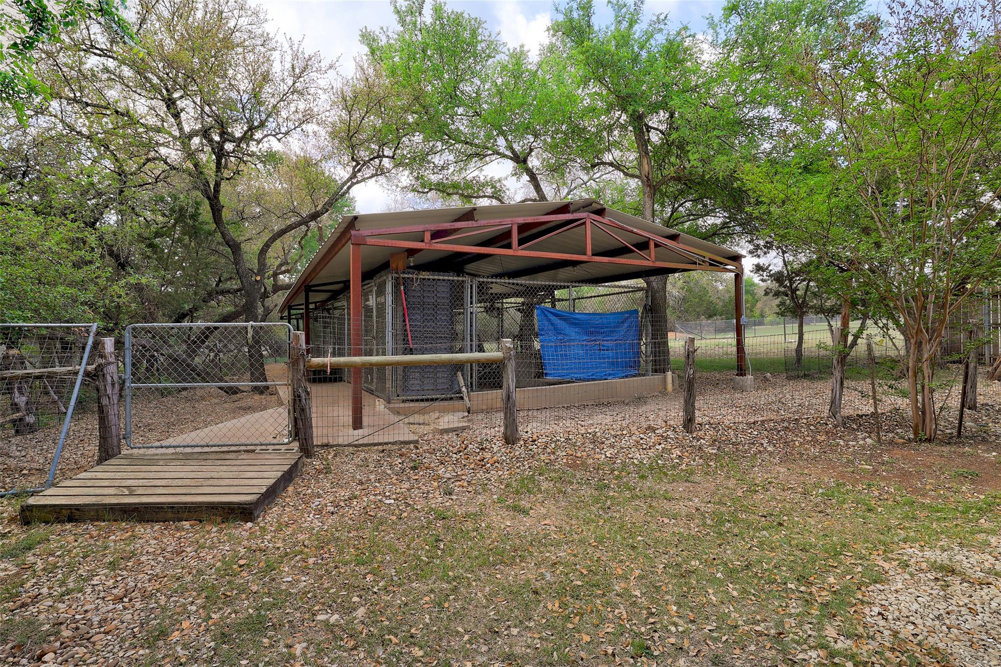 426 Logan Ranch RD