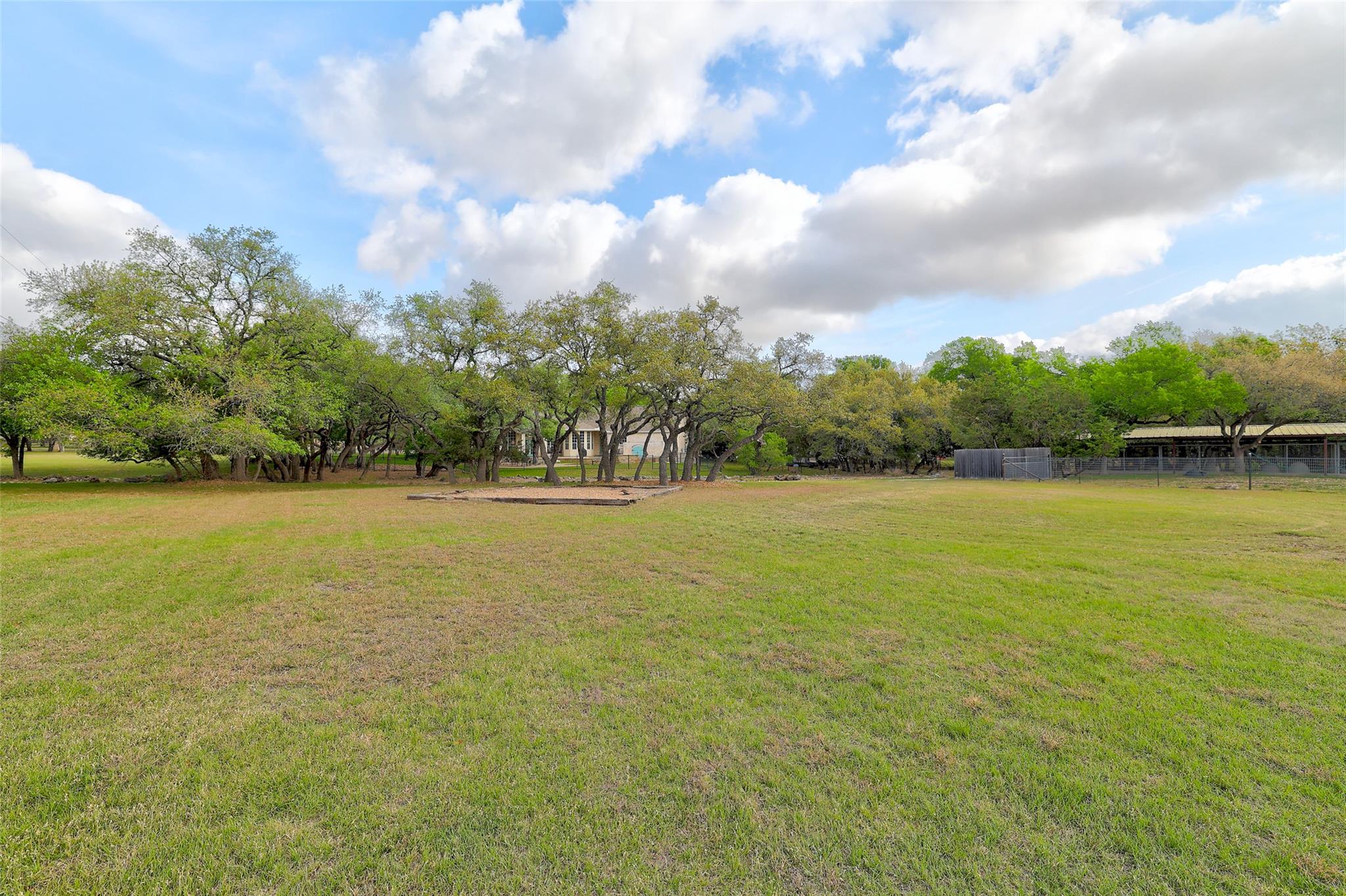 426 Logan Ranch RD