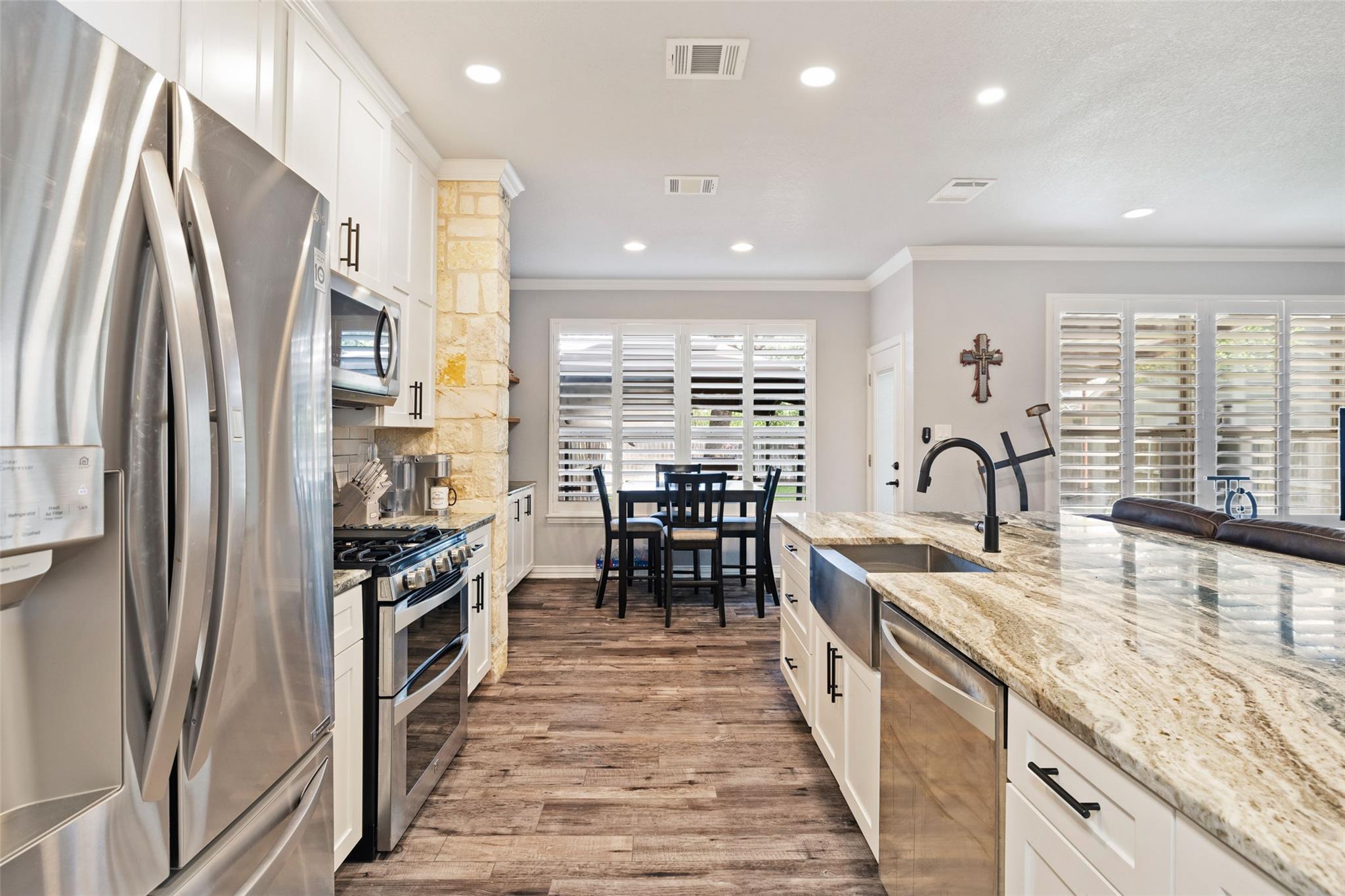 134 Prairie Springs CV