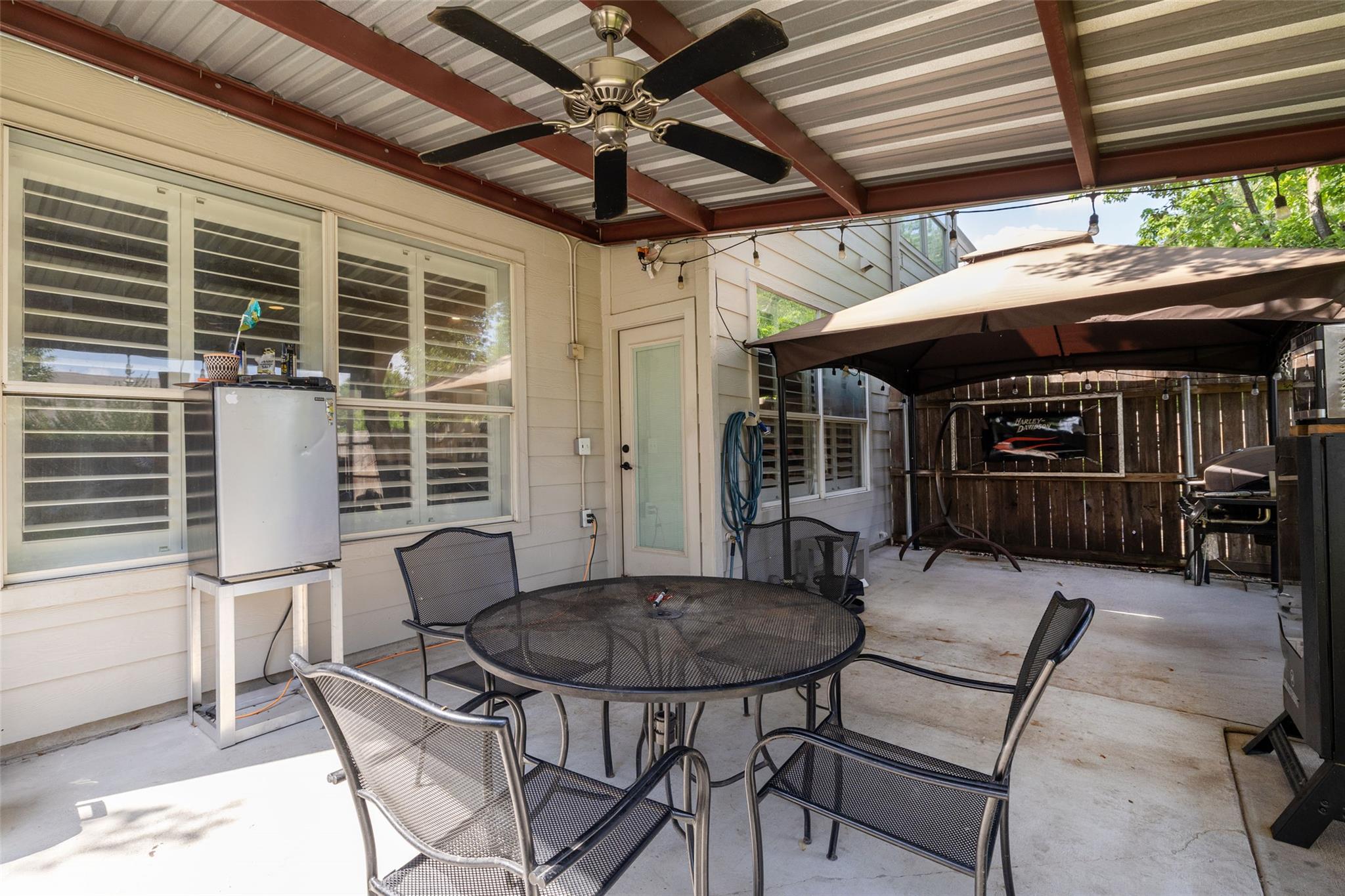 134 Prairie Springs CV