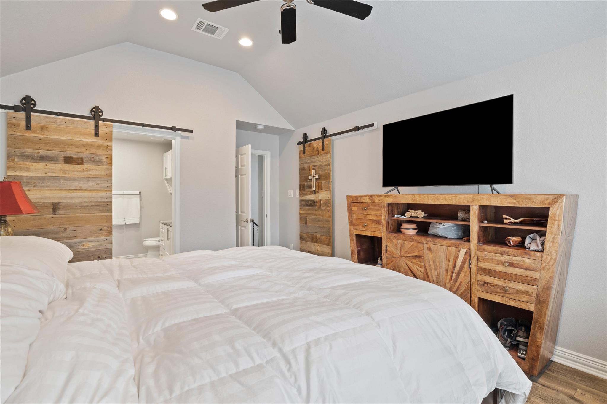 134 Prairie Springs CV