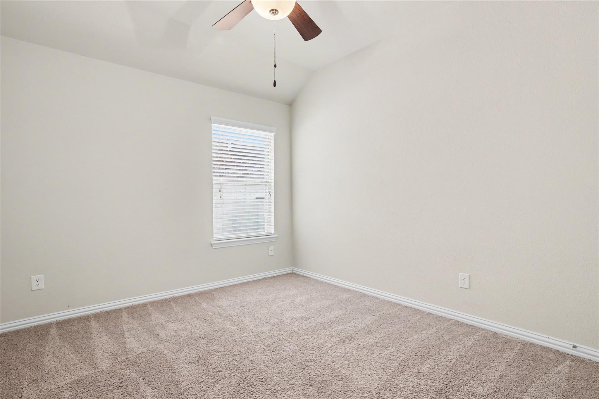 19805 Grail Hollows CV