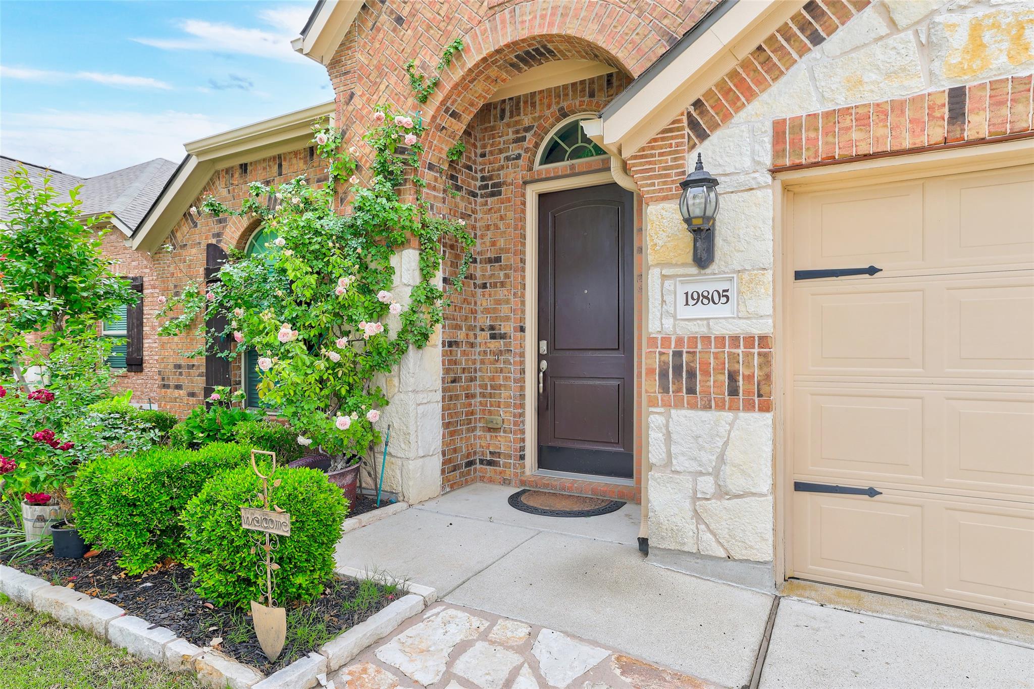 19805 Grail Hollows CV