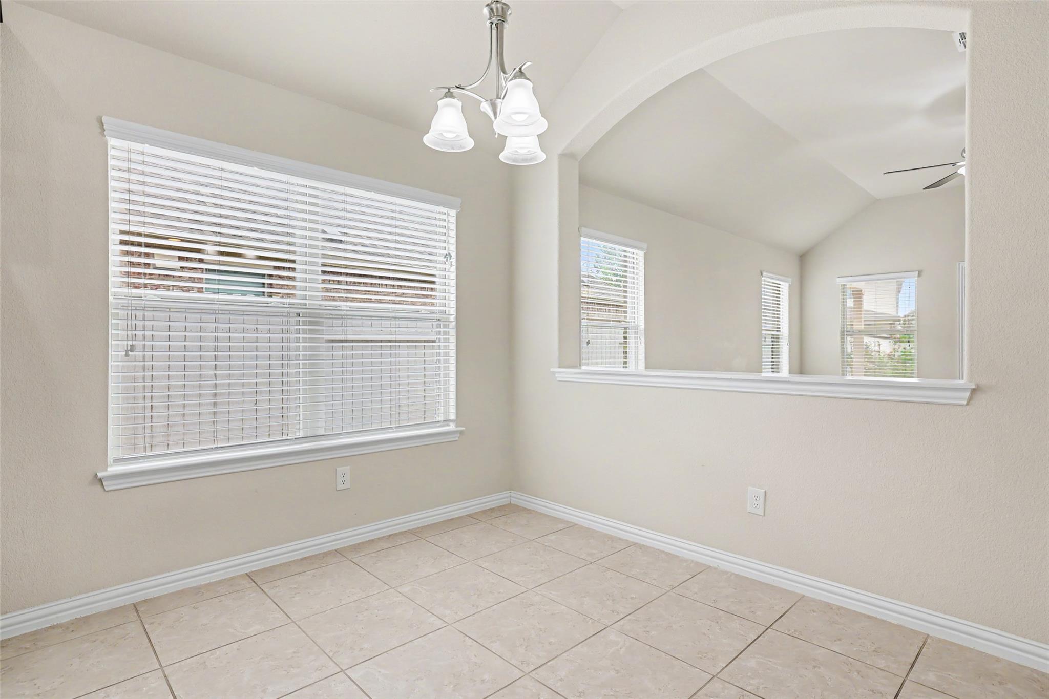 19805 Grail Hollows CV