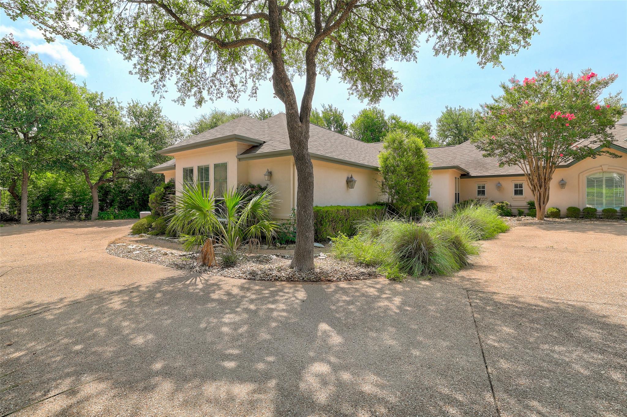 33 Meadows End